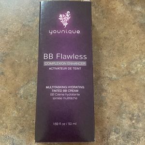 Younique BB Flawless